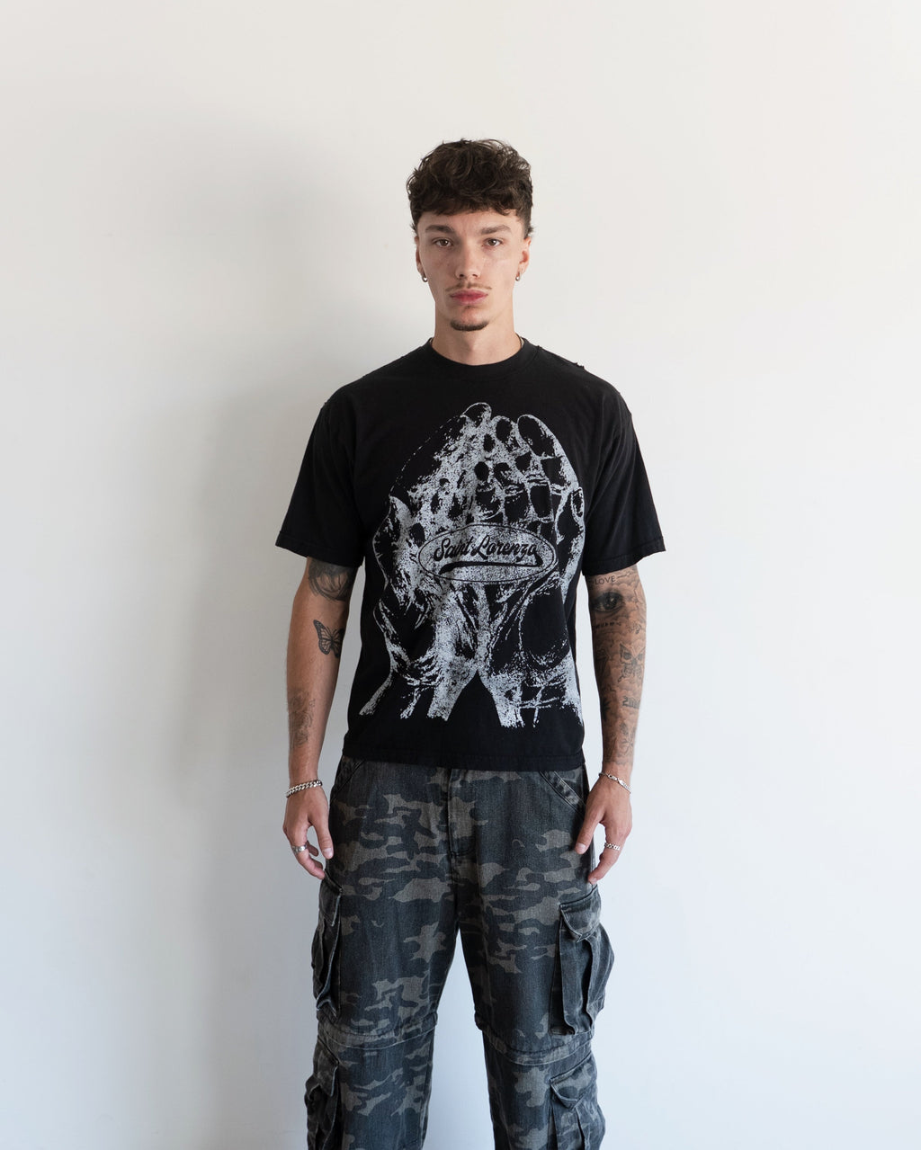 PRAYER CHANGES THINGS [BLACK]